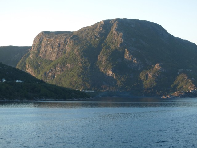 Hurtigruten_2015-06-27_22-33